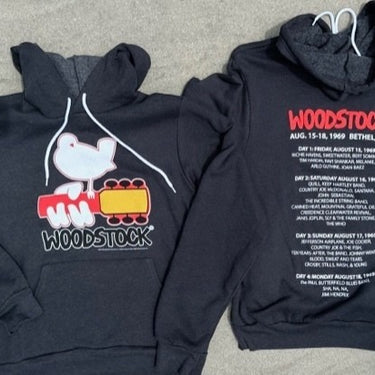 Sweatshirt, Adult Woodstock Concert Line Up, 2023 Htr Black